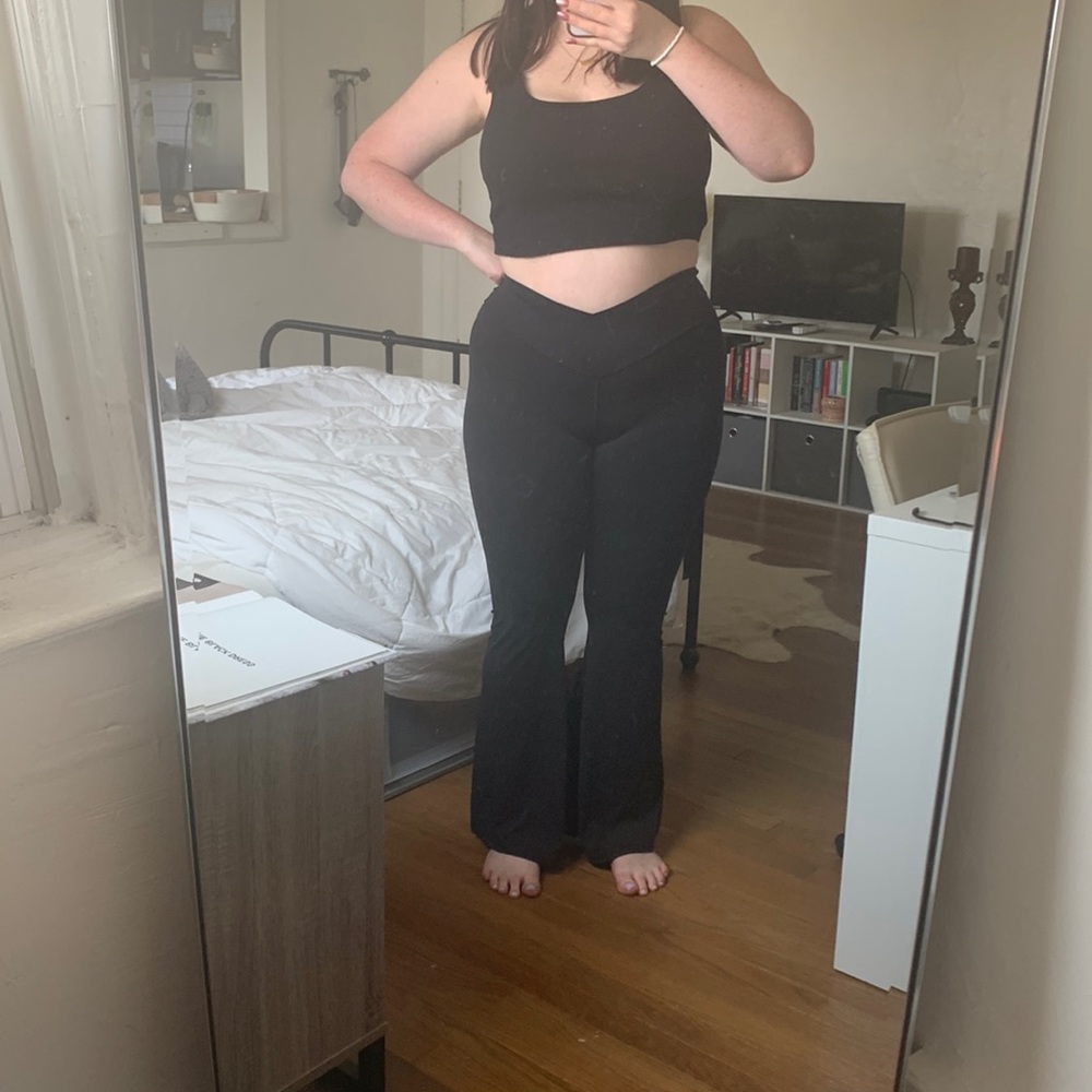 Cross over flare leggings